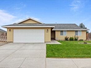 Building Photo - 7912 Quadra Dr