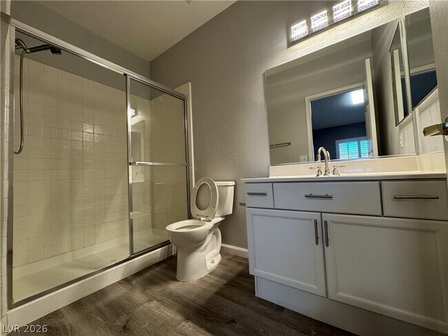 Building Photo - 401 Amber Pine St