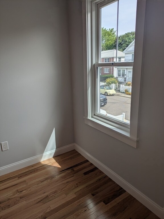 Building Photo - 27 Orange St