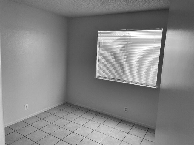 Building Photo - 7450 Trudy Ln