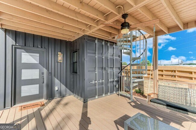 Building Photo - 775 Bradford St NW