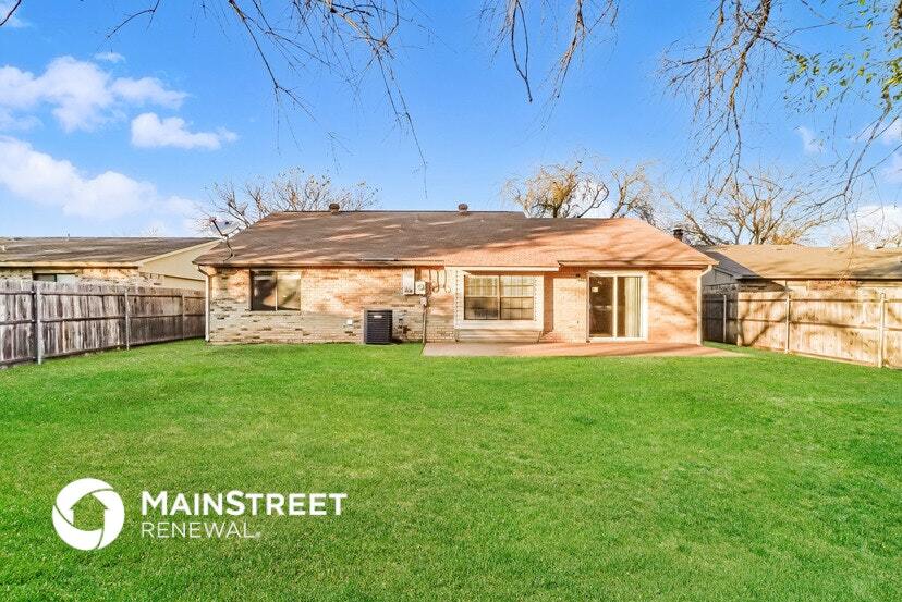 Building Photo - 3809 Bee Tree Ln