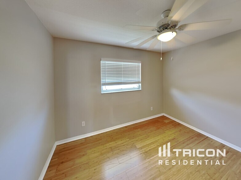 Building Photo - 1761 Banyan Dr
