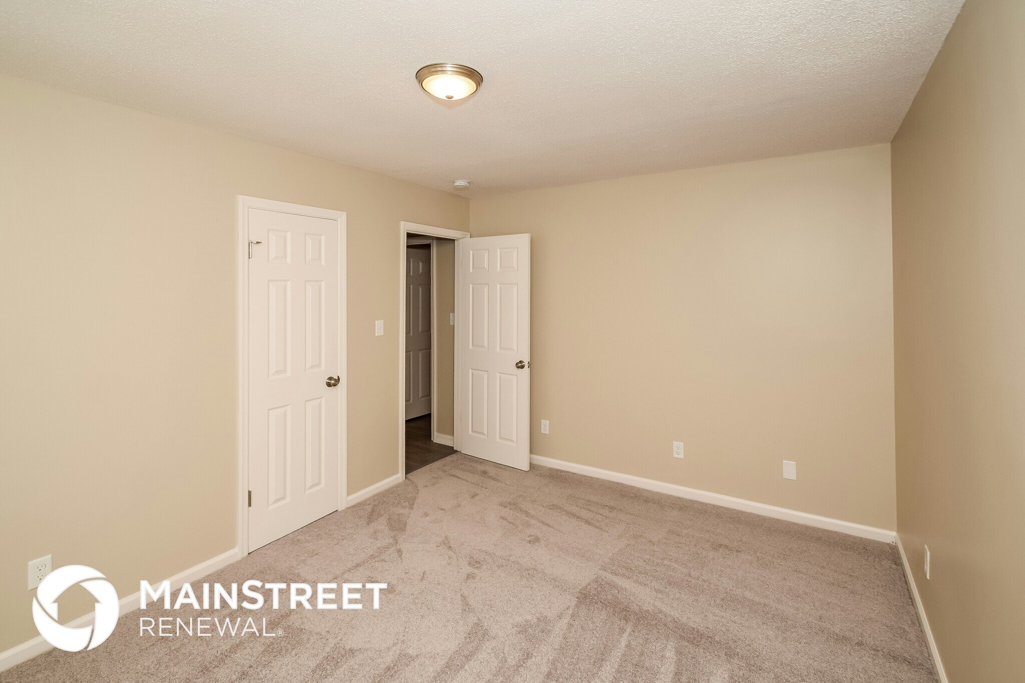 Building Photo - 101 22nd Ave NW