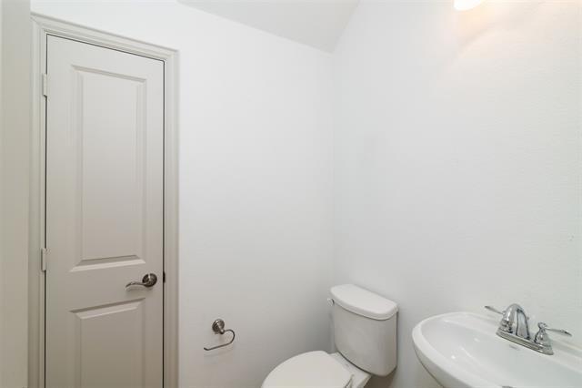 Building Photo - 6257 Davison Wy
