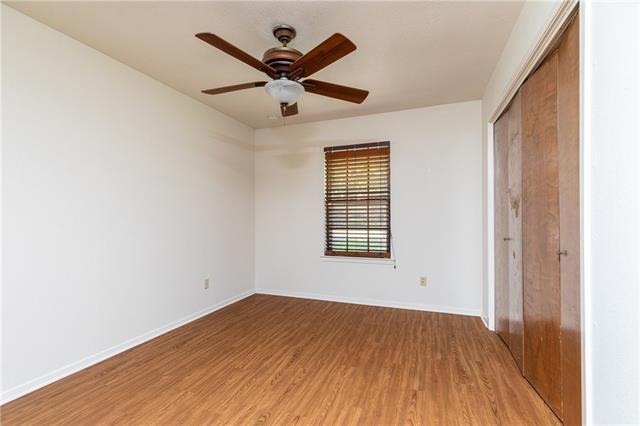 Building Photo - 6929 Briardale Dr