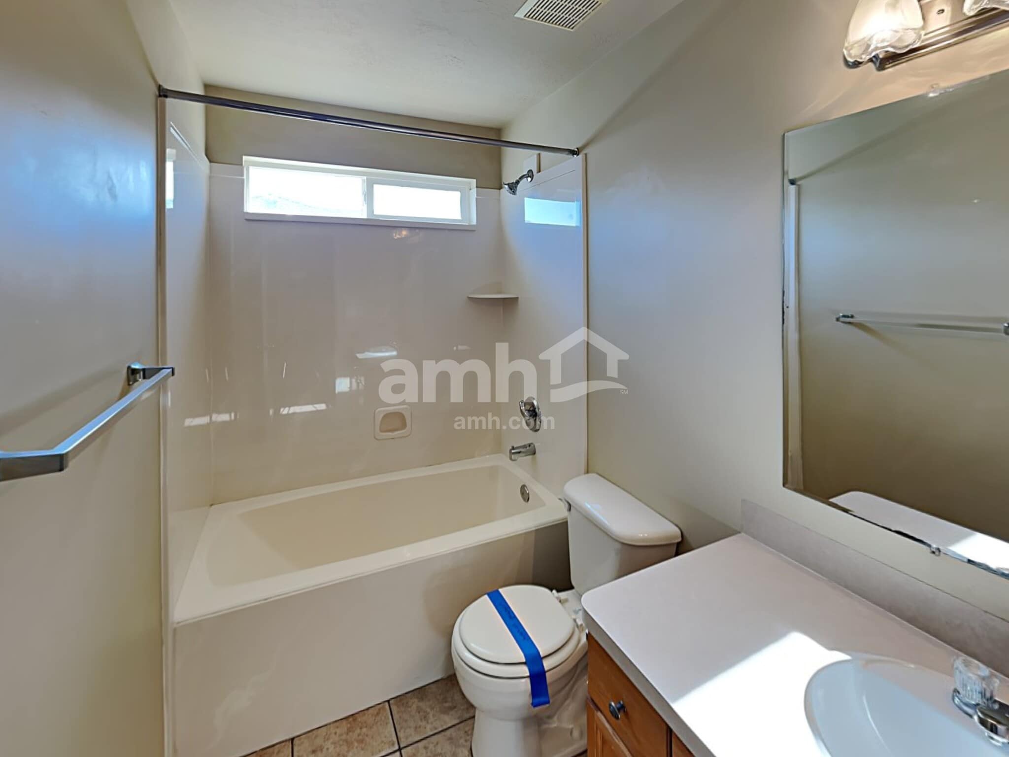 Building Photo - 96 N 1660 W