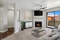 Building Photo - Stonegate