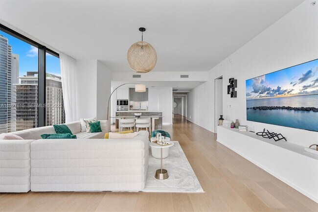 Building Photo - 788 NE 23rd St