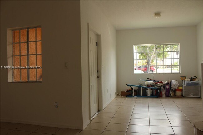 Building Photo - 10937 SW 181st Terrace