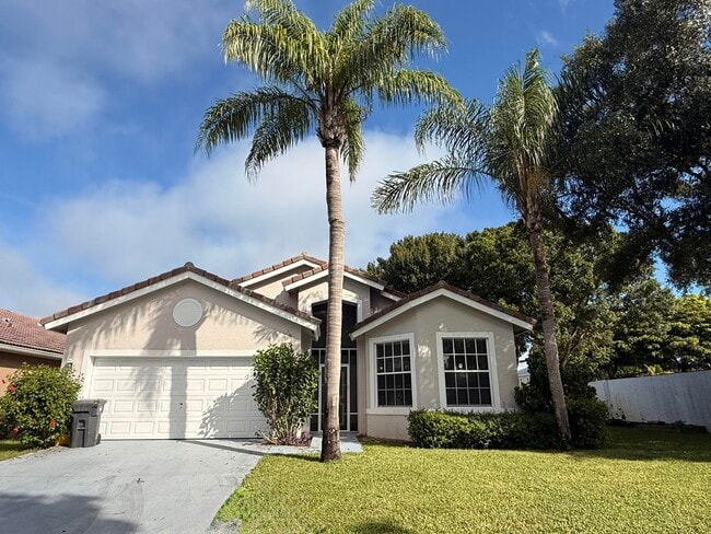 Primary Photo - 12077 Pointe Cir