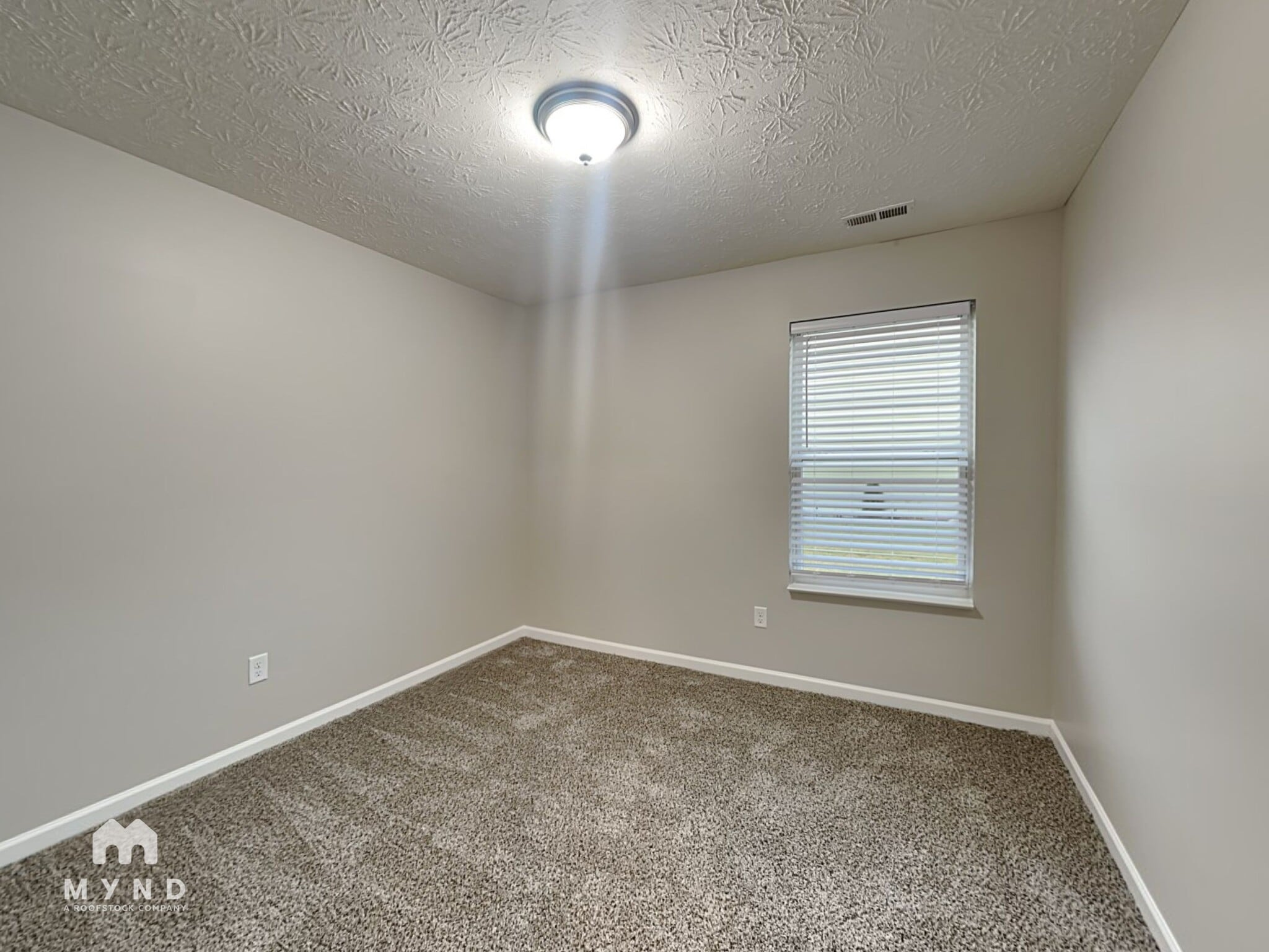 Building Photo - 1752 James Run Way