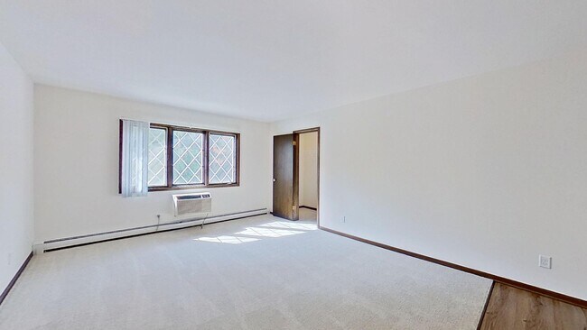 Building Photo - Renovated Upper 2 Bedroom 1.5 Bathroom Apartment is Available