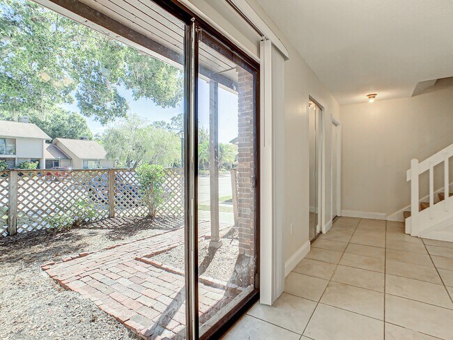 Building Photo - 4800 Rilma Ave