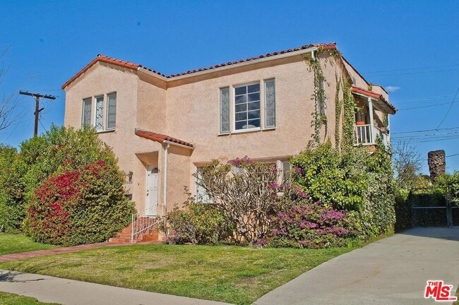 Primary Photo - 8549 Horner St