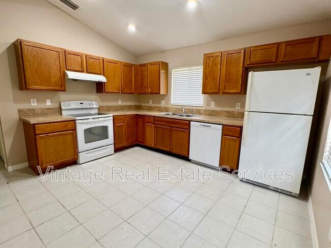 Building Photo - 13029 Bridleford Dr