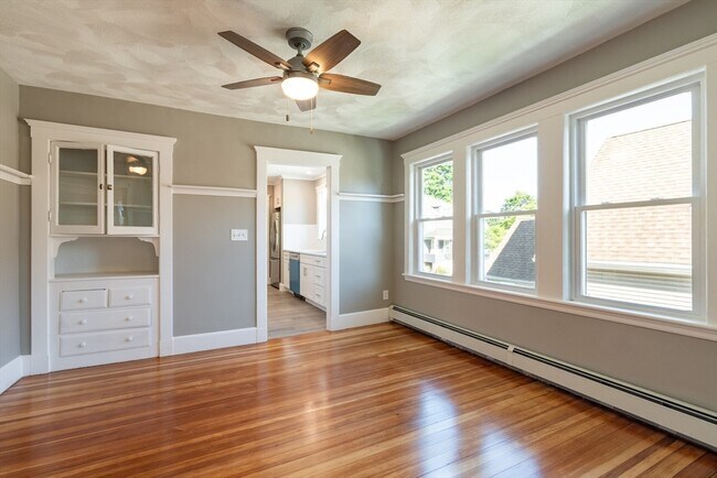 Building Photo - 601 Highland Ave