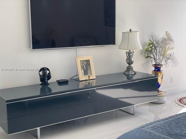 Building Photo - 19707 Turnberry Way