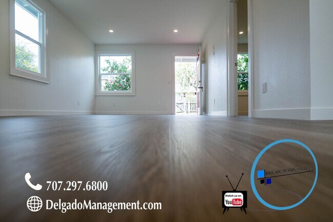 Building Photo - Waterfront Newly remodeled Benicia home