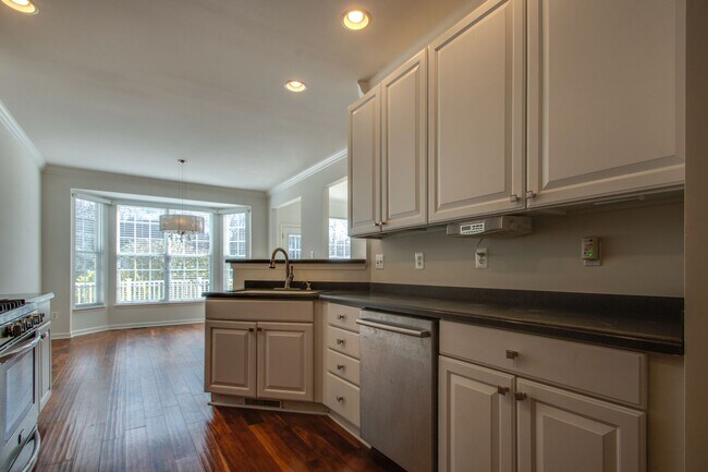 Building Photo - Single family - unfurnished - YEAR ROUND rental - Villages of Old Landing