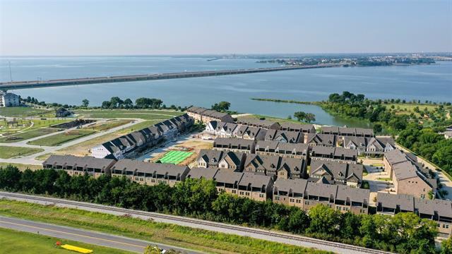 Building Photo - 7849 Bayside Dr