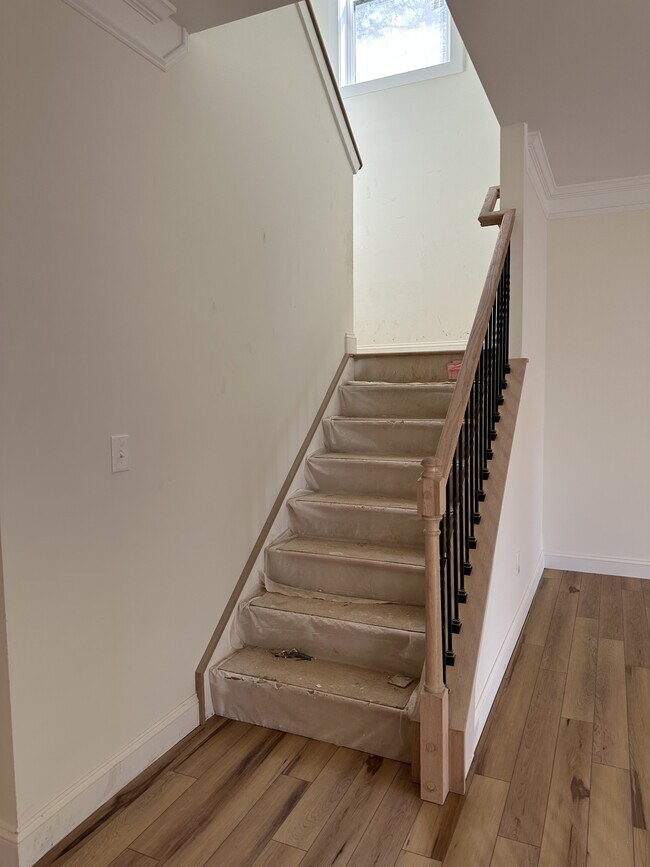 Building Photo - 150 Garmon Rd