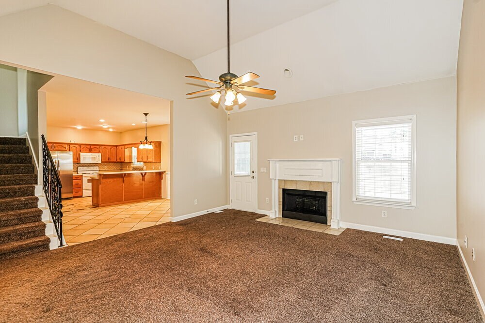 Building Photo - 318 Gatewood Dr