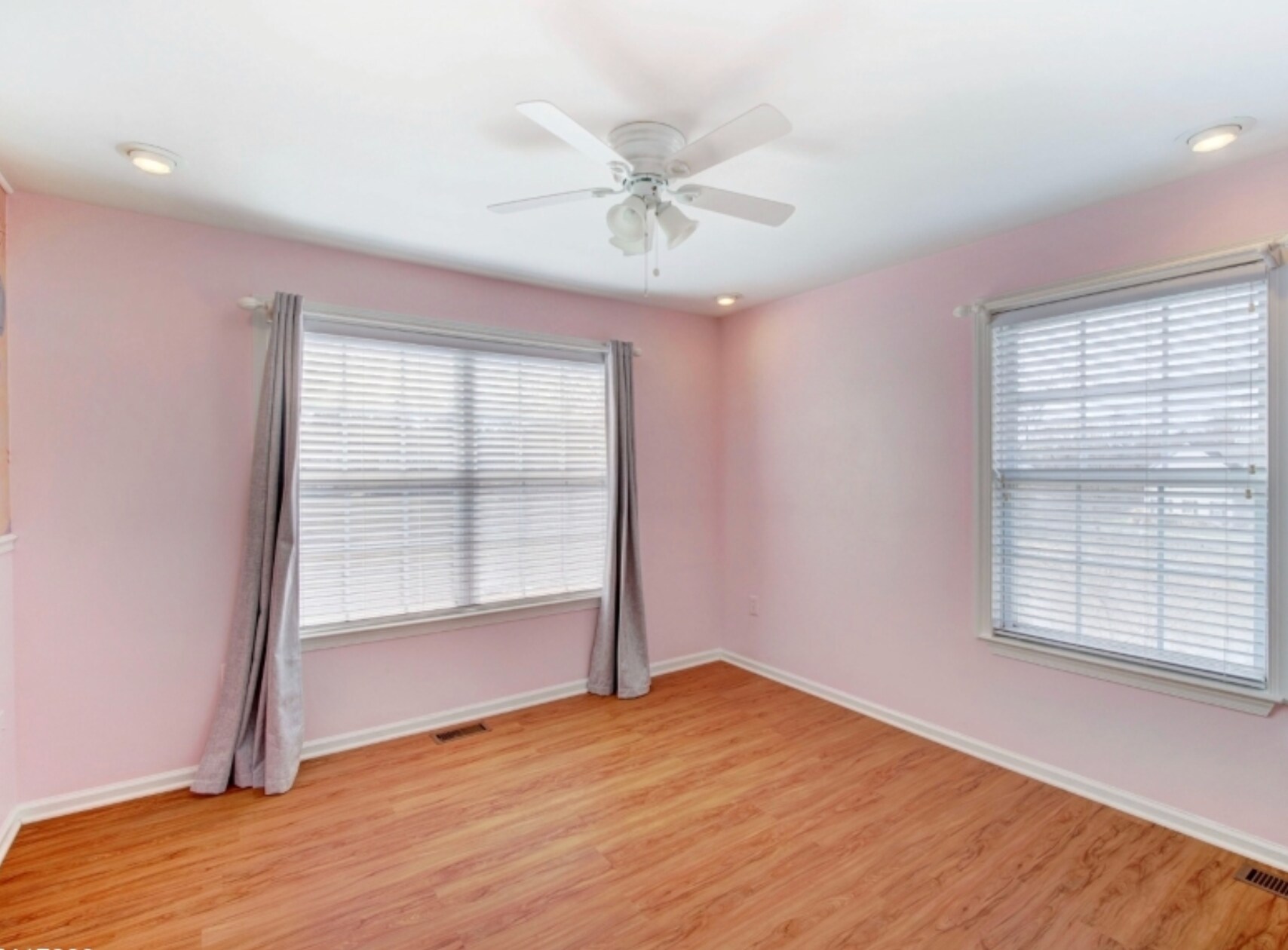 Building Photo - 8 Mulberry Ct