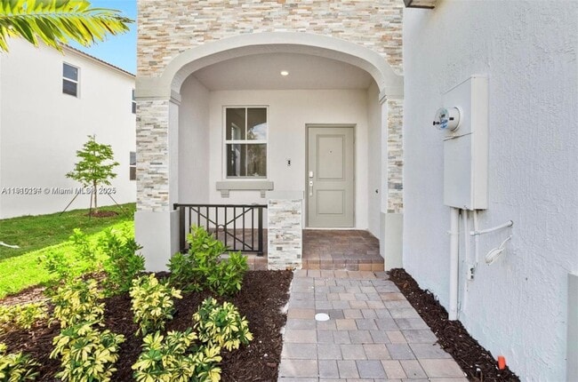 Building Photo - 12900 NW 22nd Pl