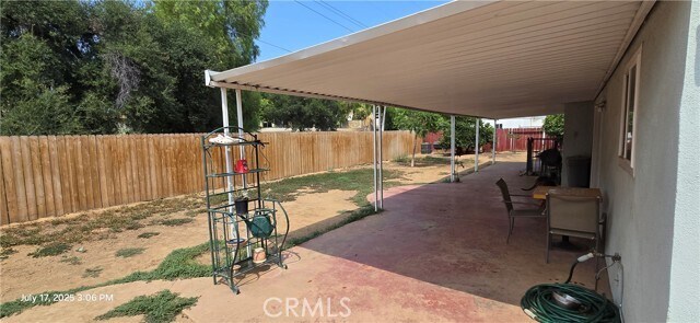 Building Photo - 2051 Rancho Dr