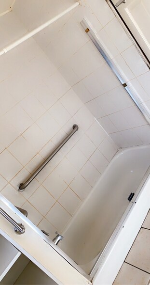 Building Photo - 2690 S 10th St