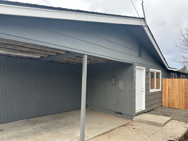 Building Photo - 1735 Crater Lake Ave