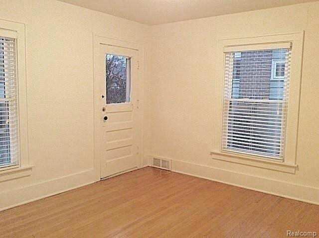 Building Photo - 531 Oakland Ave