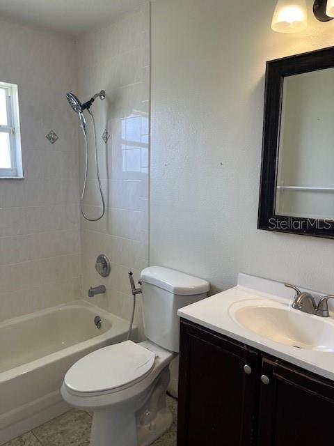 Building Photo - 306 Clermont Dr
