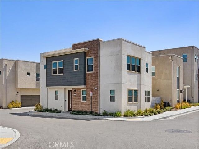 Building Photo - 27448 Pioneer Ct