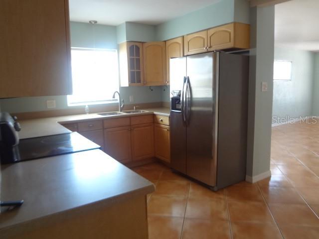 Building Photo - 1219 S Daytona Ave