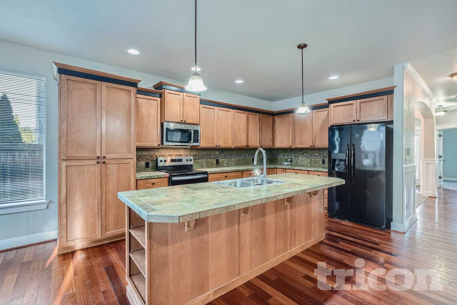 Building Photo - 4621 204th St Ct E