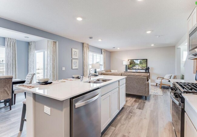 Building Photo - 19230 136th Ave N