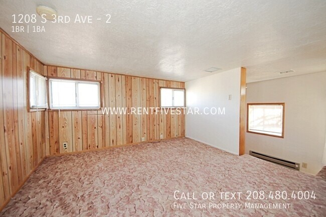 Building Photo - 1208 S 3rd Ave