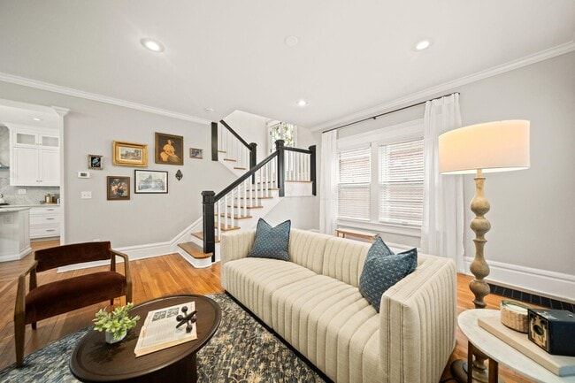 Building Photo - 503 S 3rd St