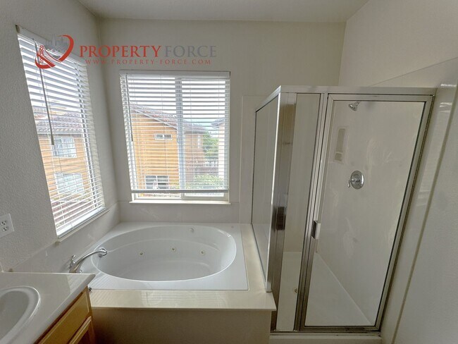 Building Photo - 31 Cymbidium Cir