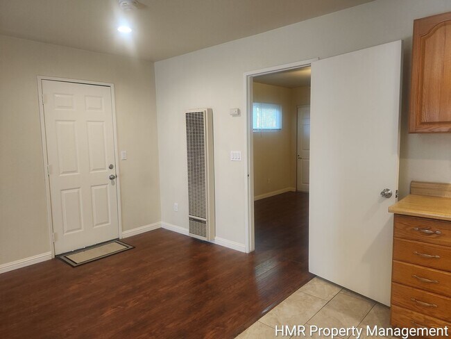 Building Photo - S-354 Fowler Ave