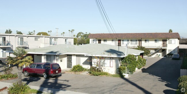 Building Photo - Woodlawn Apartments