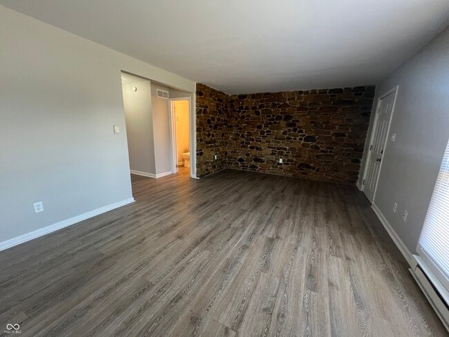 Building Photo - 3357 Ashley Ln