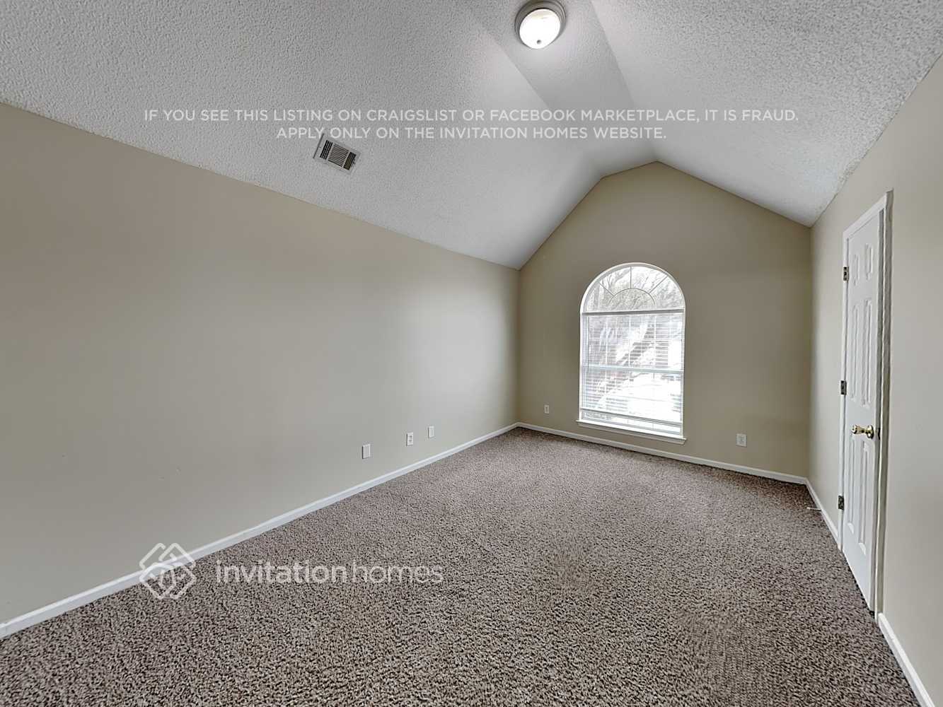 Building Photo - 3669 Buffalo Ct