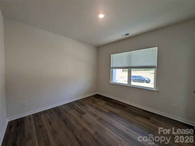 Building Photo - 3433 Austin Duncan Dr