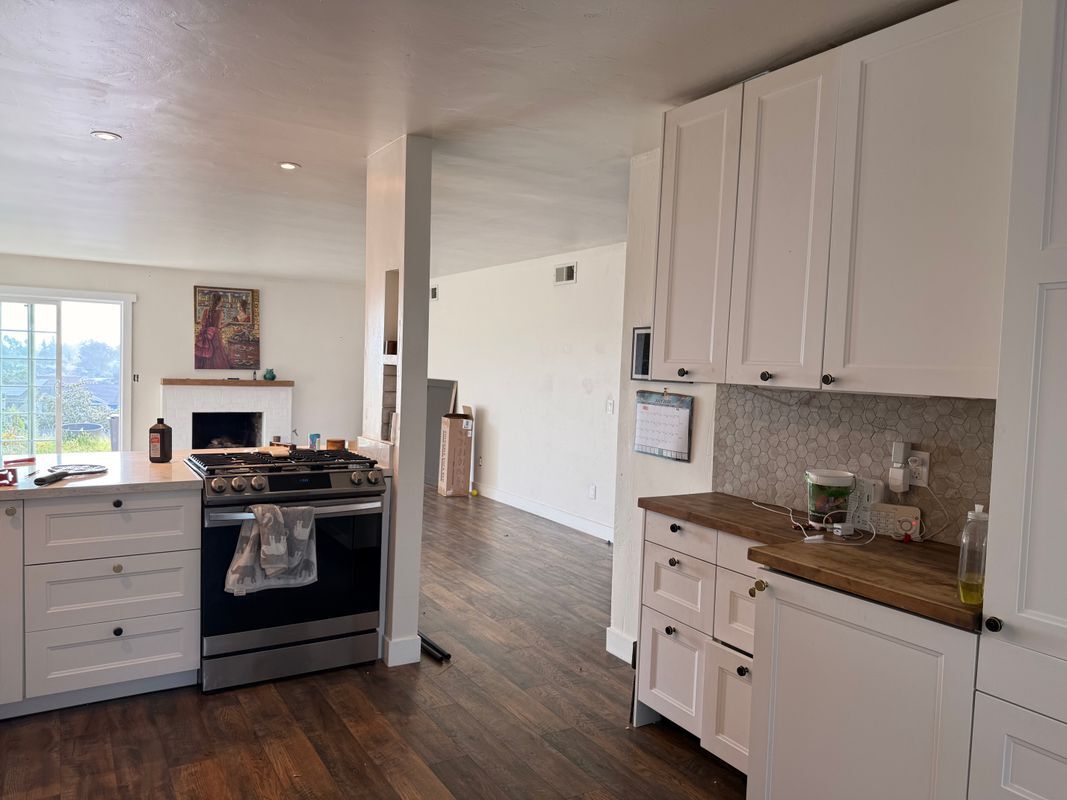 Building Photo - 6985 Ramfos Ln