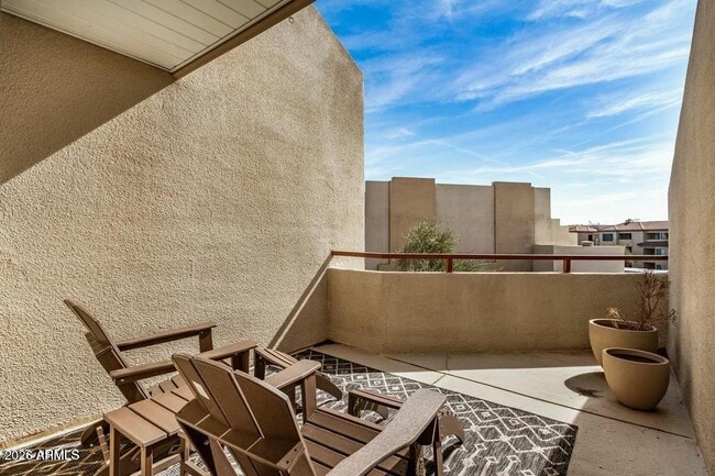 Building Photo - 4850 E Desert Cove Ave