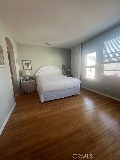 Building Photo - 2889 Plaza del Amo