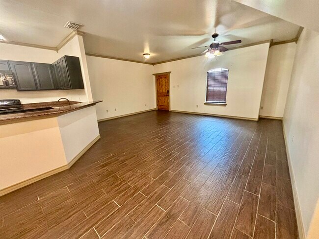 Building Photo - 8216 Casa Verde Rd